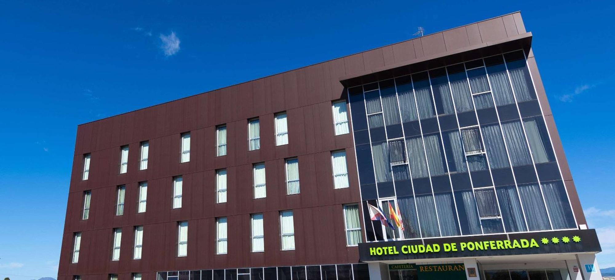 Hotel Ciudad De Ponferrada, Ascend Hotel Collection Экстерьер фото